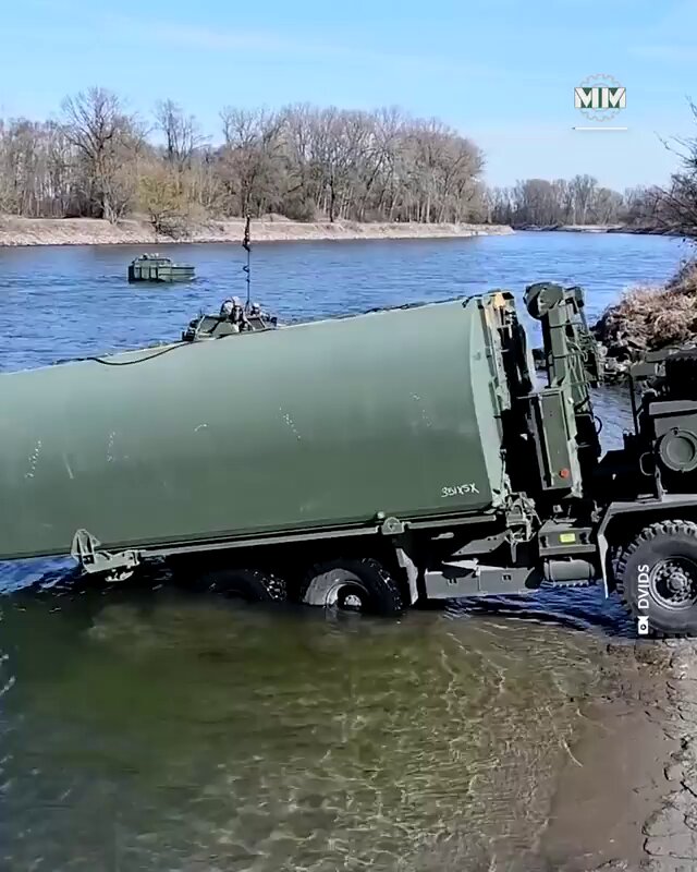 jr-51zycjvnsix4c