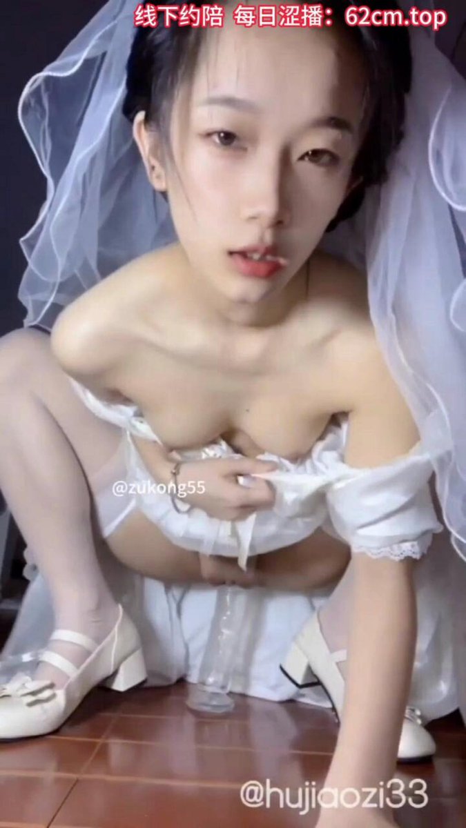 qW0w0VhLVdnBDEzf