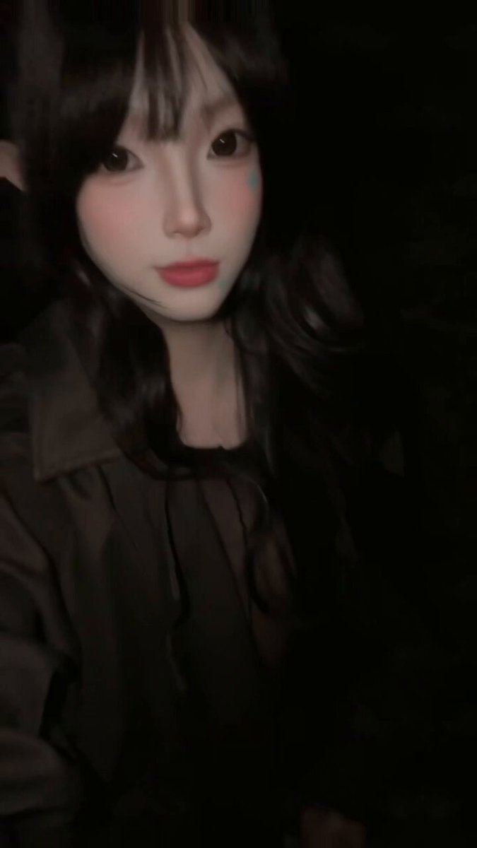 MbGw8vkTDdiXWNxV