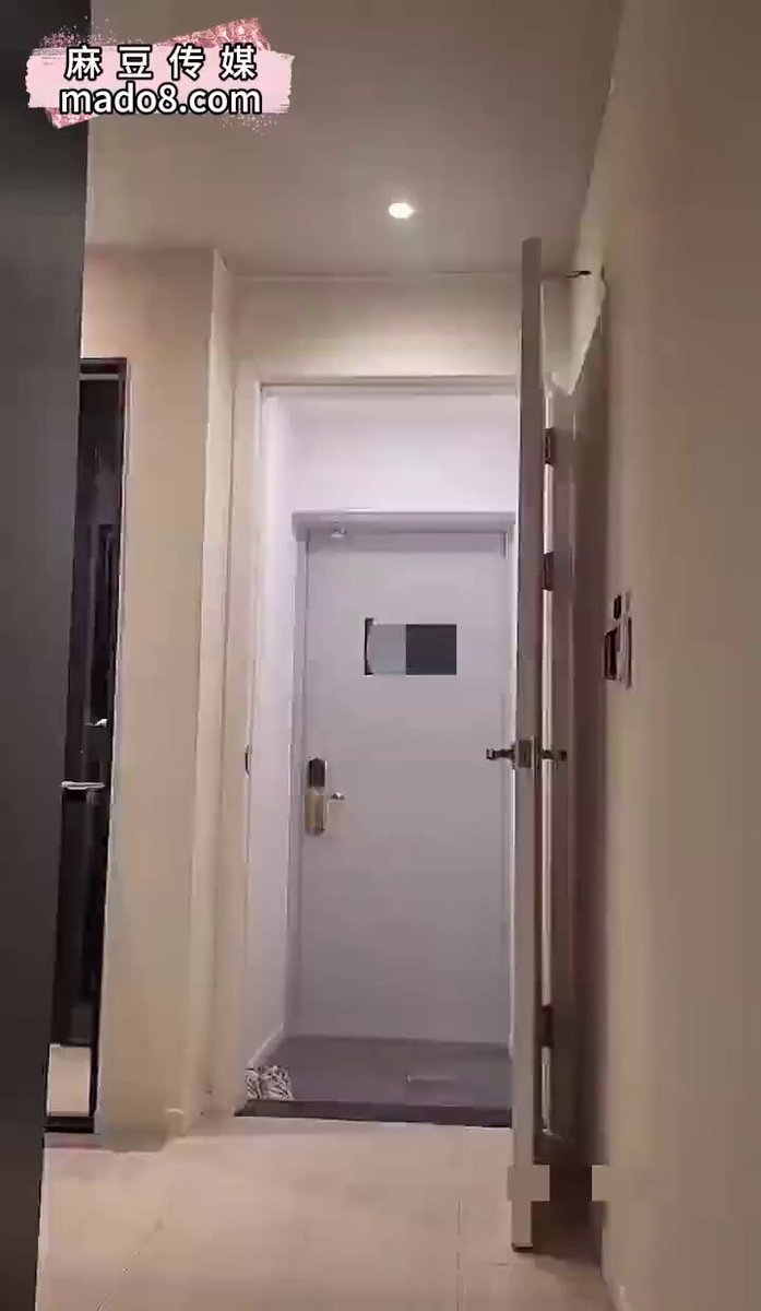 Srojq2tFprVmdMhf