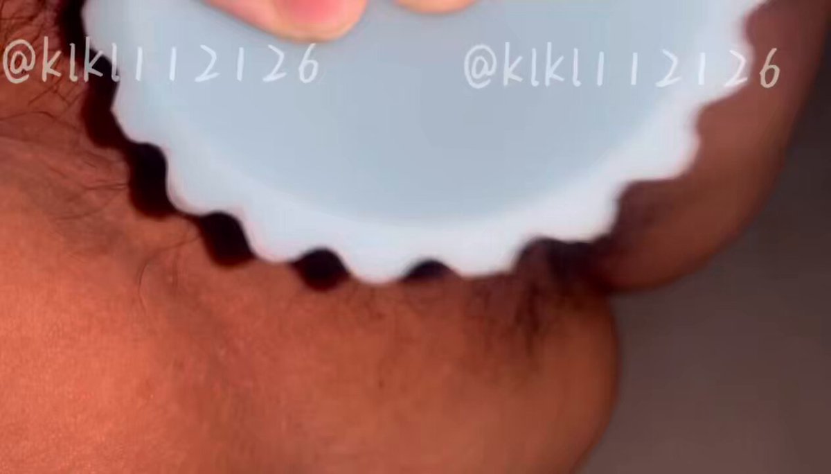 9KoQhm_psQtpgv-d