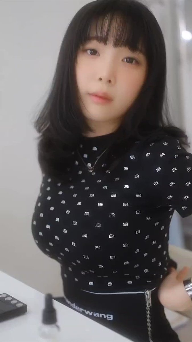 0sb8jnae2tgmntl3