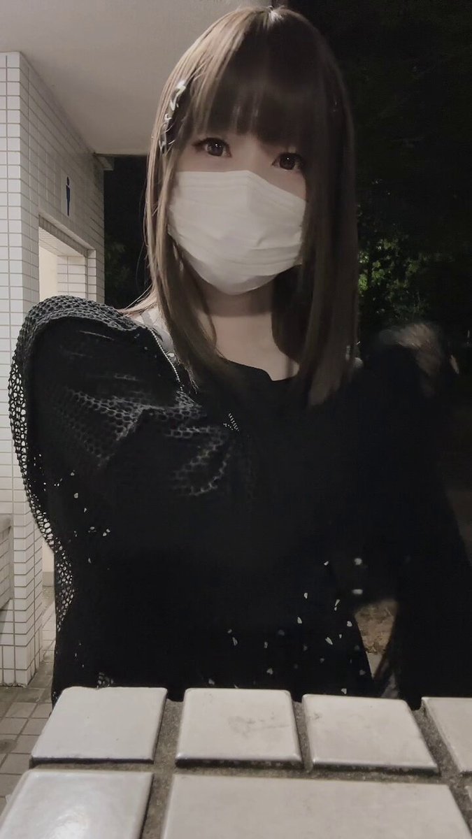 r_m_j7h4zoojnsjp