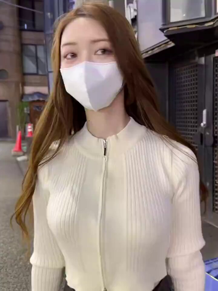2f_u771g2v7ye_vk