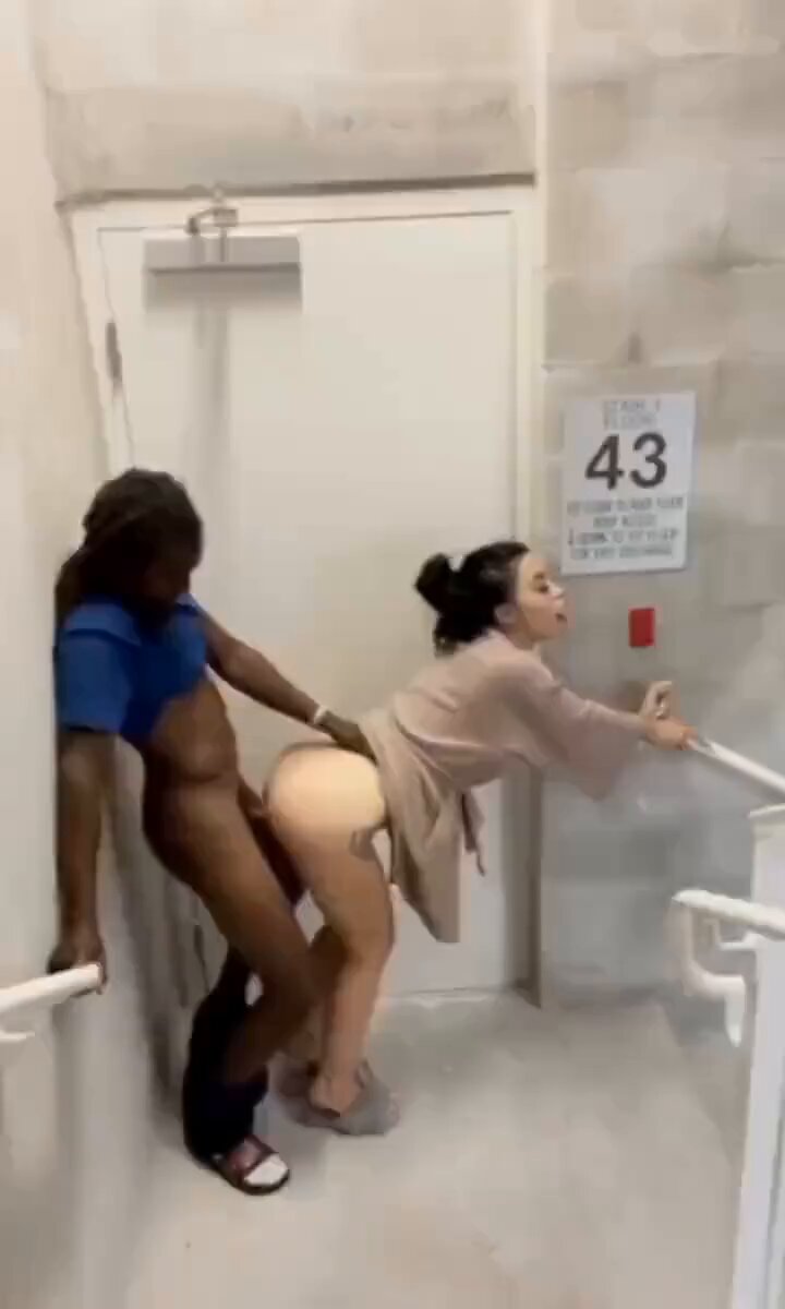 sxKPco6kXMmxNquF