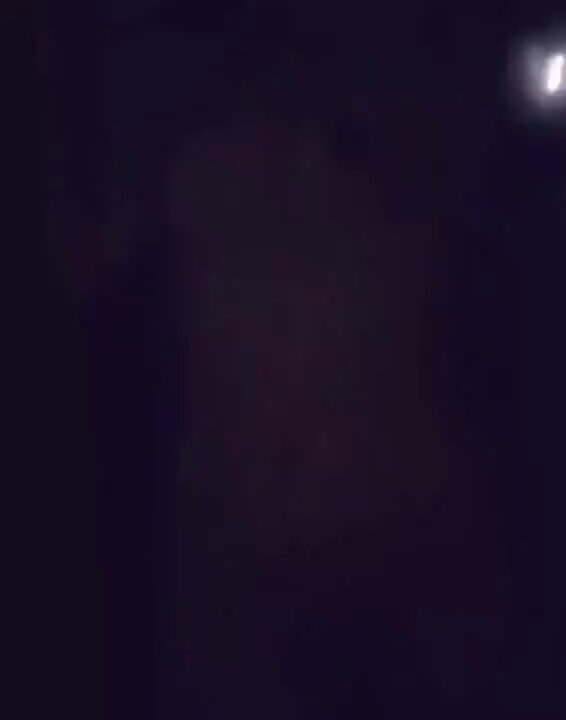 2_m08nclgq5a4r-y