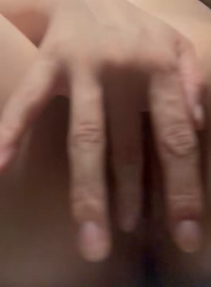 8hcyjjifjx_t4dux